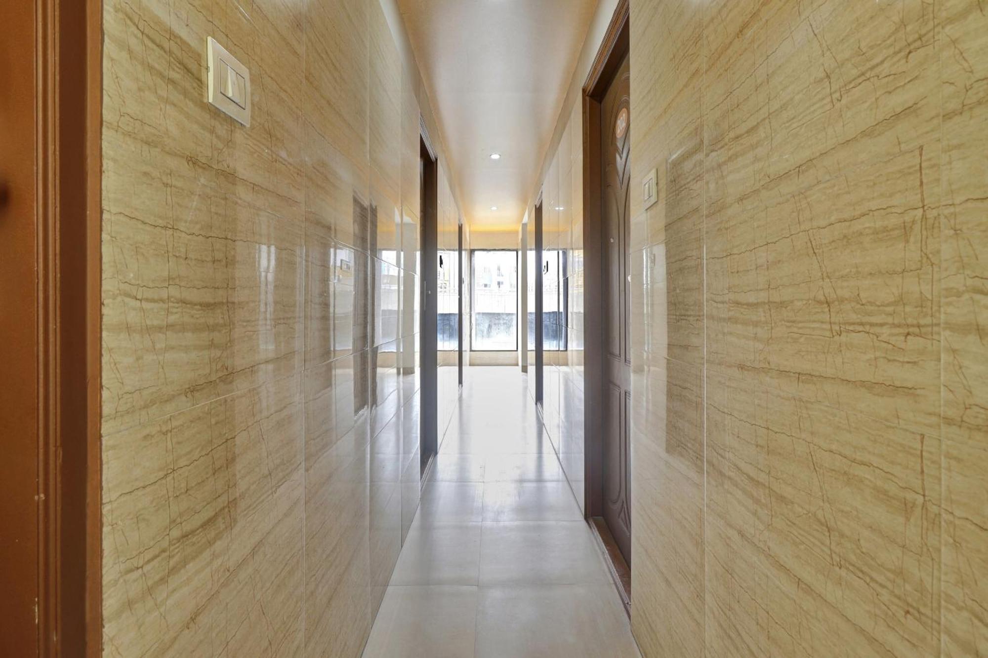 Hotel O Phoenix Residency Bangalore Exterior photo